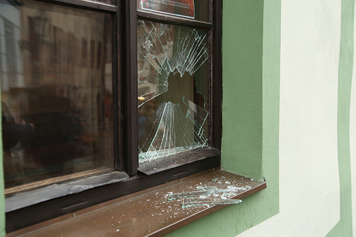 A2B Glass are able to board up broken windows while they are being repaired in Teddington.